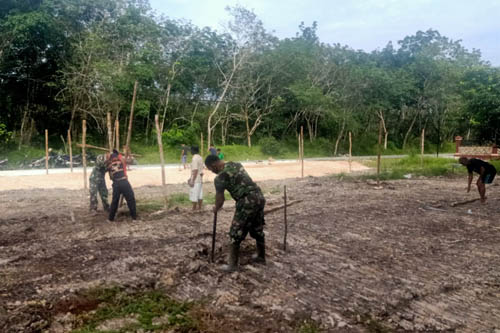 KLHK Bersama TNI dan Masyarakat Kolaborasi Membangun KBD